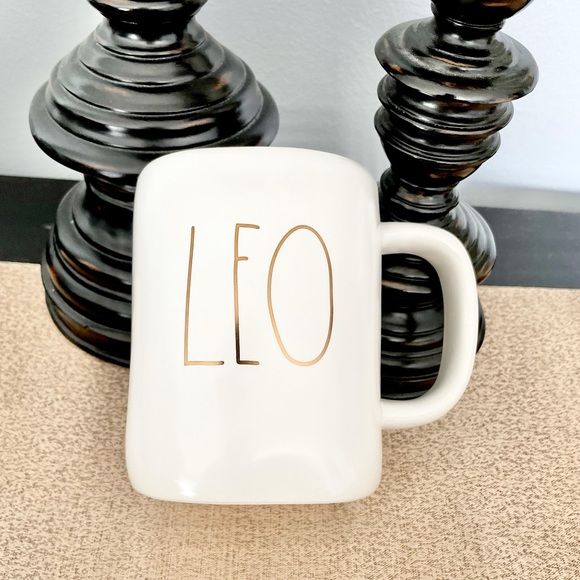 🆕Rae Dunn LEO Ceramic Mug - Picture 2 of 3